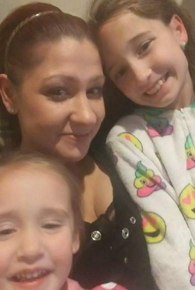 Meet Your Posher, Carmen - Picture 4 of 8